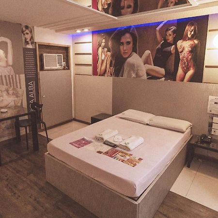 Town And Country Motel Vmapa Manila Eksteriør billede